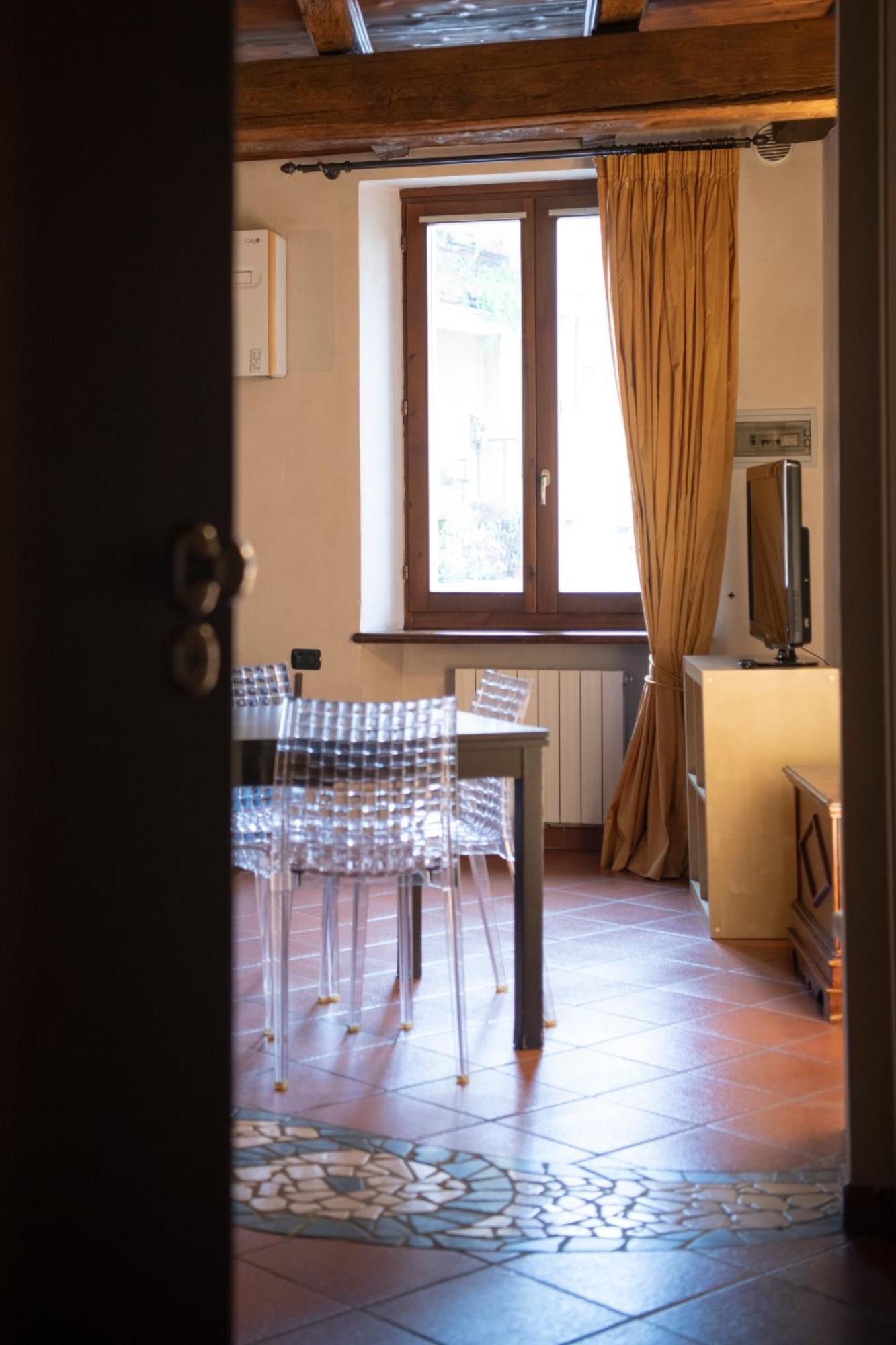 Ai Piedi Del Castello / 4Pl / Apt. Full Verona Exteriér fotografie